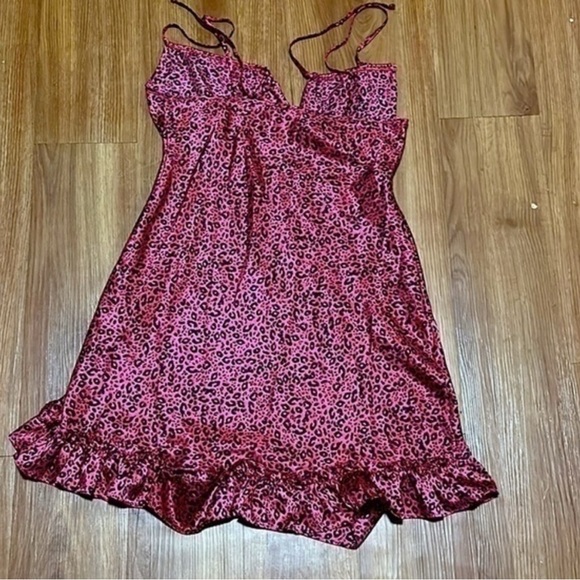 Le Vie en Rose Pink Leopard  Print Slips Lingerie - Picture 5 of 7